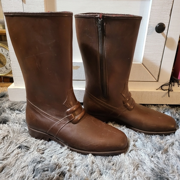 Vtg Carriboots Impermeable Guaranteed Waterproof Lined Boot 10 in Wine Color - Picture 1 of 7